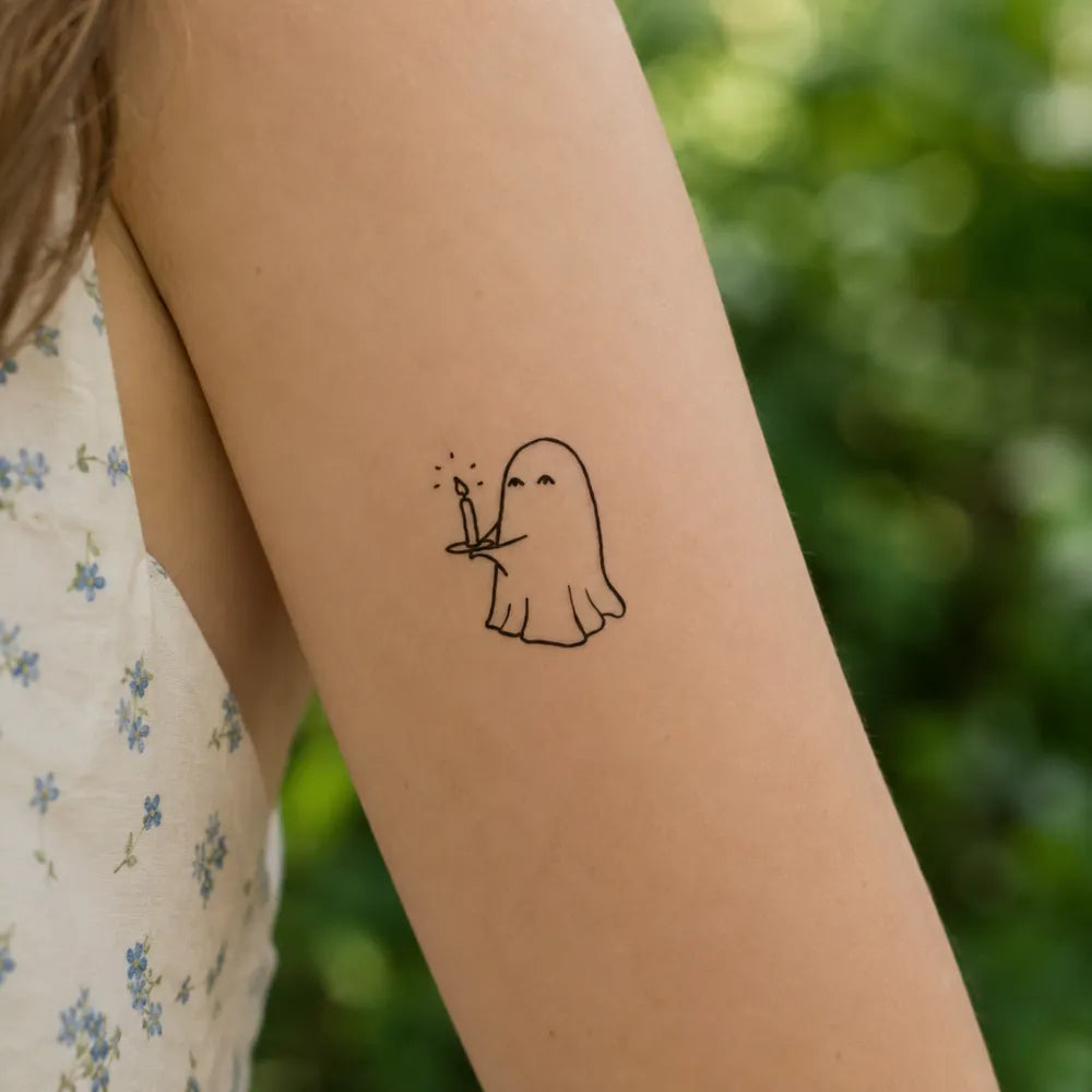 SafeTatt — Ghostlight · fotografie tetování na kůži